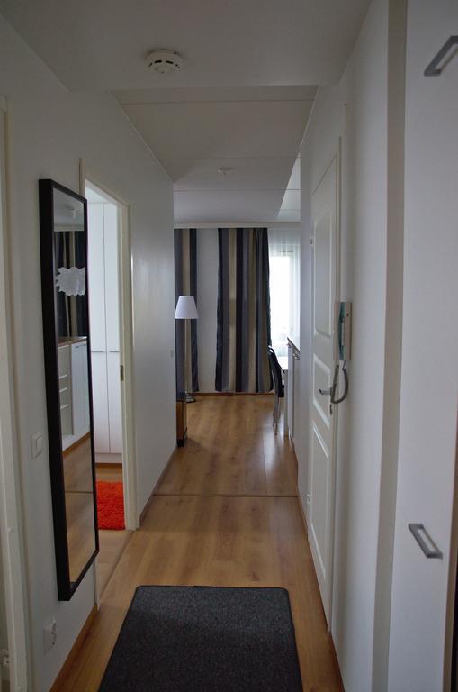Helsinki Airport Suites Vantaa Buitenkant foto