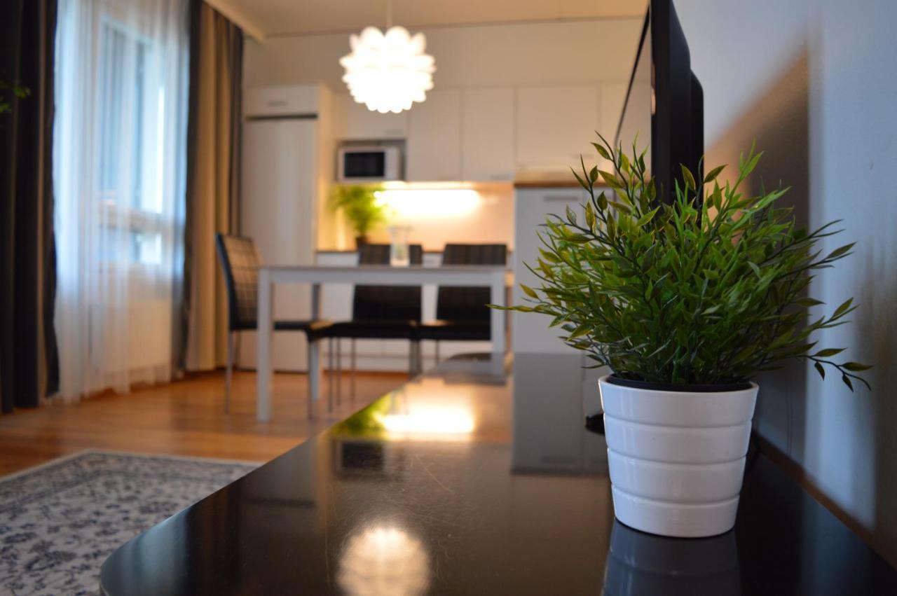 Helsinki Airport Suites Vantaa Buitenkant foto