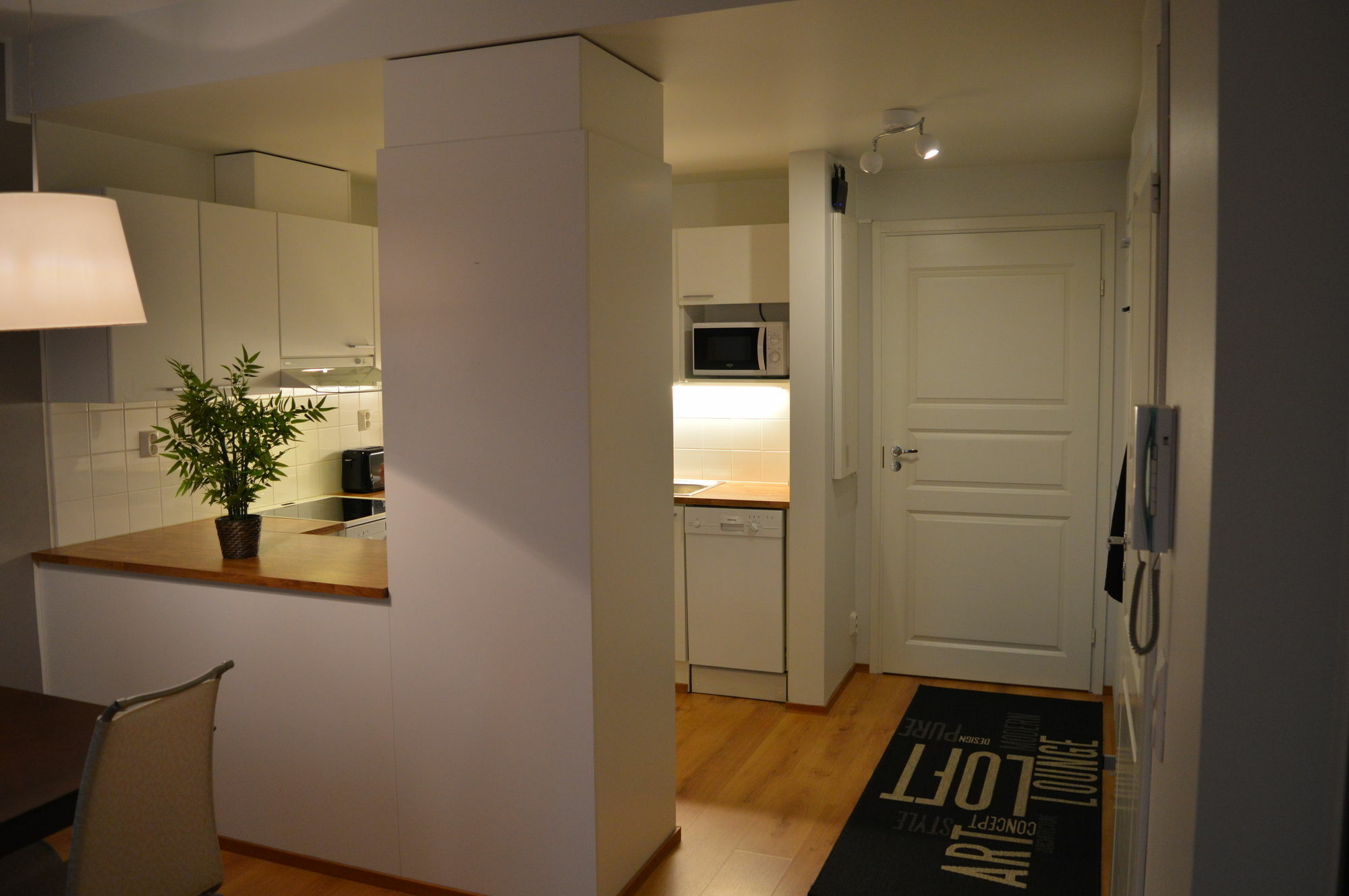 Helsinki Airport Suites Vantaa Buitenkant foto
