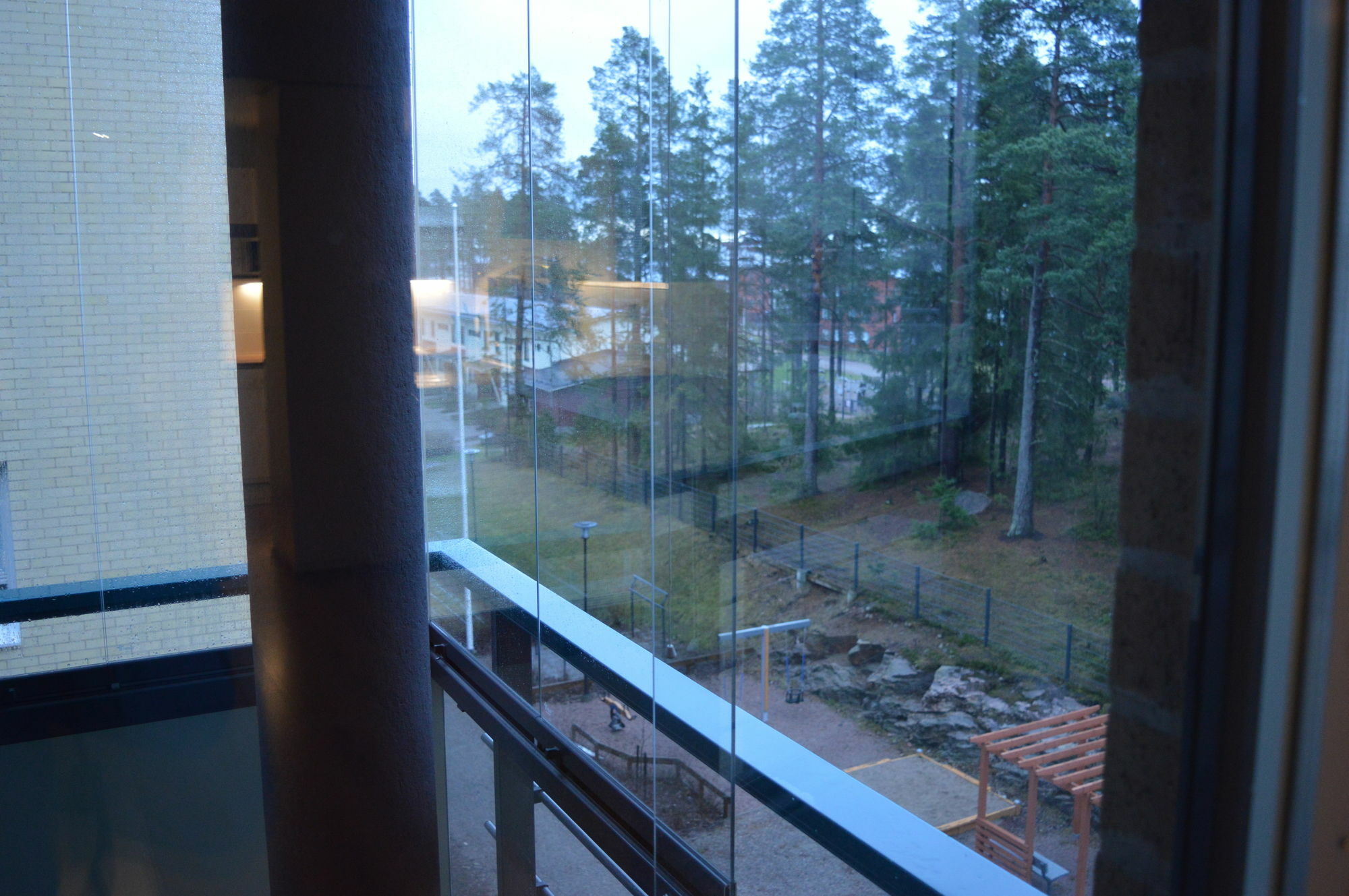 Helsinki Airport Suites Vantaa Buitenkant foto